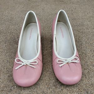 Classified Pink shoes, Size 7